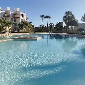 Modern Seafront Flat With A Private Garage , El Médano Spanien