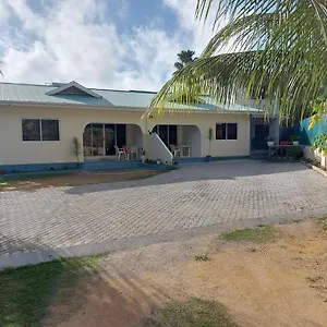 Farida , Pointe Au Sel Seychellen